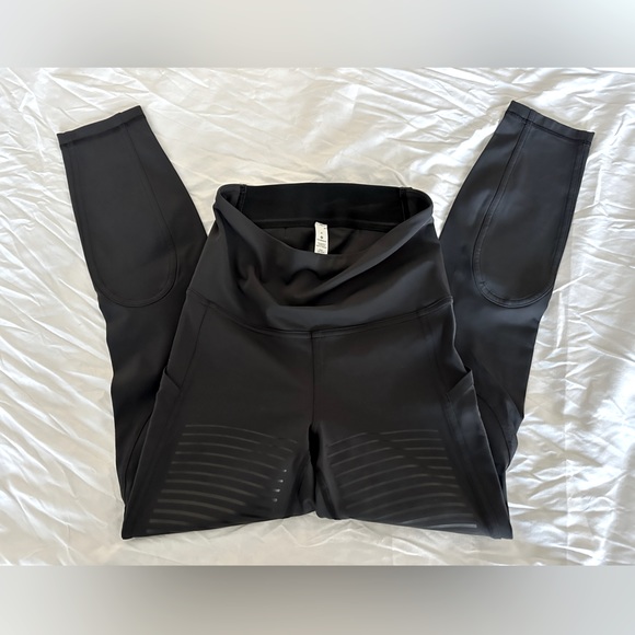 LULULEMON/Rogue Renegade Leggings SHR/4 - Picture 3 of 9